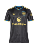 Manchester United tretí 25/26 - M